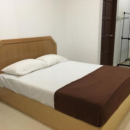 Spot On 89661 Dee Wana Resort 2 Pasir Puteh Exterior photo