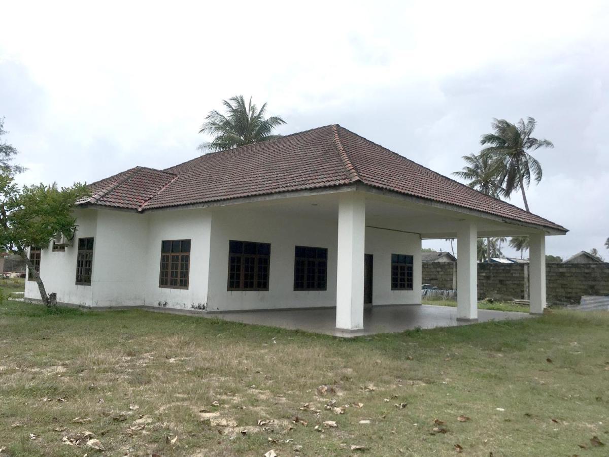 Spot On 89661 Dee Wana Resort 2 Pasir Puteh Exterior photo